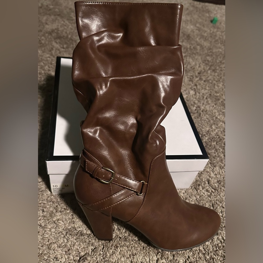 Nike Boots